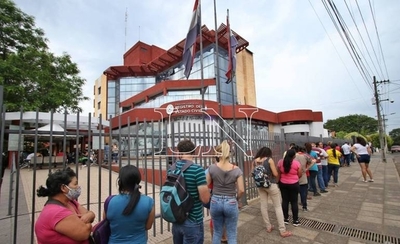 Diario HOY | Detectan casos de COVID-19 en el Registro Civil y reducen atenciones