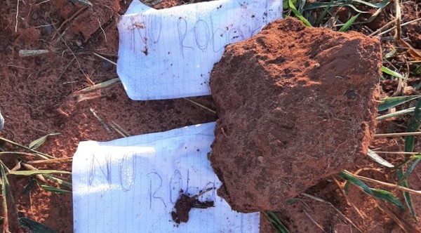 Asesinato de padre e hijo  seria por  llamar la atención ,  violando una “ley no escrita”