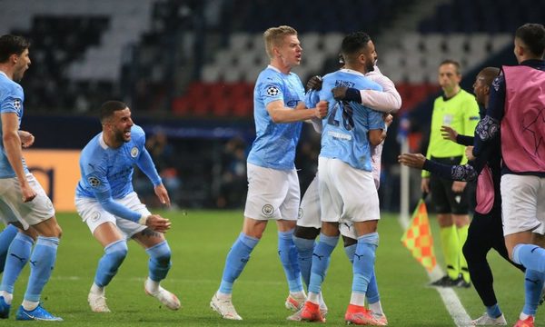 PSG paga caro sus errores y cae de local ante el Manchester City