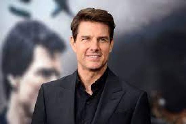 Tom Cruise rescató a una actriz antes de que fuera decapitada por la hélice de un helicóptero en pleno rodaje