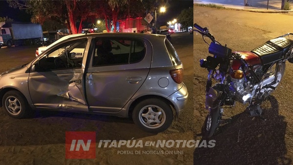 ACCIDENTE EN MARÍA AUXILIADORA DEJA MOTOCICLISTA DE 15 AÑOS LESIONADO.