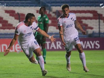 Gonzalo Bergessio brilla con triplete en empate de Nacional
