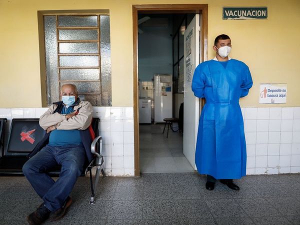 Covid-19: Brasil anuncia su primera vacuna mientras nuevas variantes amenazan a América