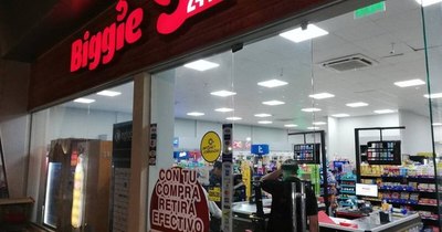 La Nación / Cuestionan cierre de 60 locales de Biggie por las restricciones