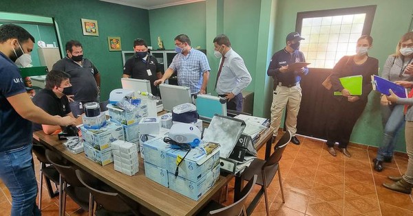 La Nación / Incautan insumos ortopédicos falsificados