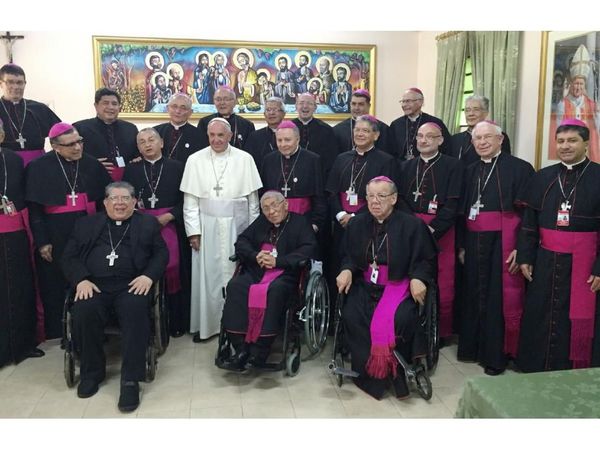 Papa Francisco envía bendición apostólica a obispos del Paraguay