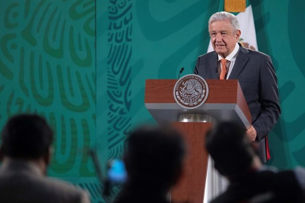 Presidente de México ve interés inversor del Santander tras reunión con Botín - MarketData