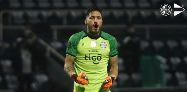 Gastón Olveira habla de su titularidad, la “grandeza del Olimpia” y del clásico
