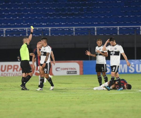 Un clásico: Eber Aquino, Cerro Porteño y Olimpia