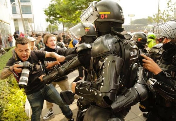 Imágenes | Colombianos siguen en las calles contra la reforma tributaria