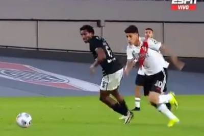 Carrascal se manda lujitos y hasta lo comparan con Neymar