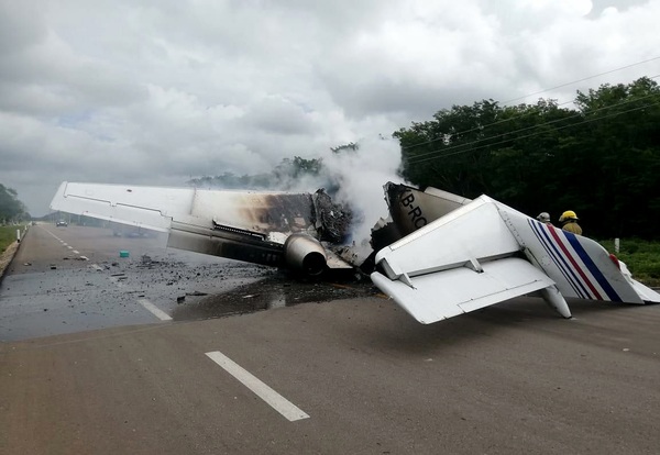 Mueren seis personas en un accidente de avioneta en el norte de México - MarketData