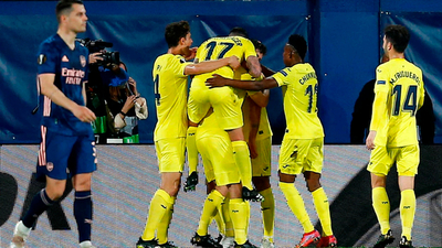 Villarreal da el primer paso hacia la final
