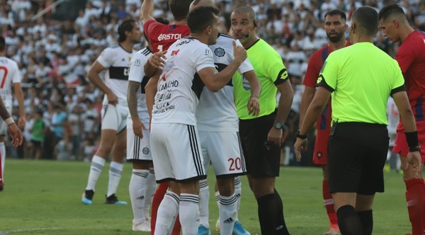 Superclásico: “Confiamos que Éber Aquino volverá a tener un buen trabajo", dice Camacho