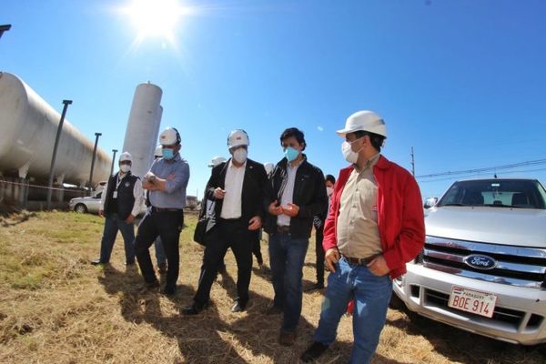 Verifican planta en Hernandarias para reforzar suministro de oxígeno a hospitales - ADN Digital