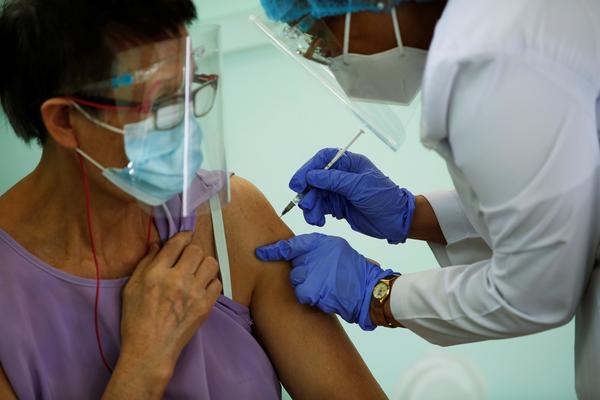 La cobertura de vacunación cayó al menos 25 % en América por la pandemia - MarketData