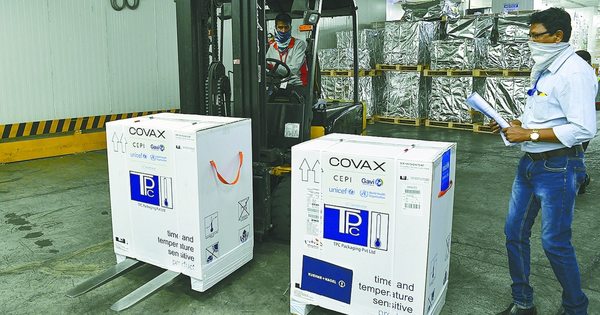 La Nación / OPS destaca impacto de crisis en India en las entregas de Covax