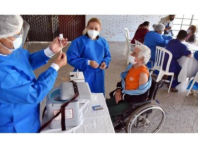 Hay muertos “vacunados” y hasta robo de las dosis