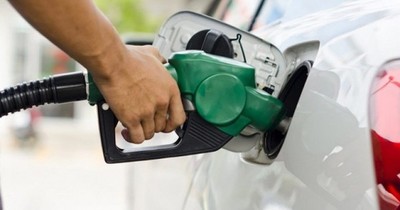 La Nación / Gasolineras reclaman libre competencia en el mercado