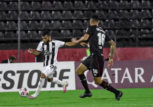 Libertad vence en Rosario y es puntero