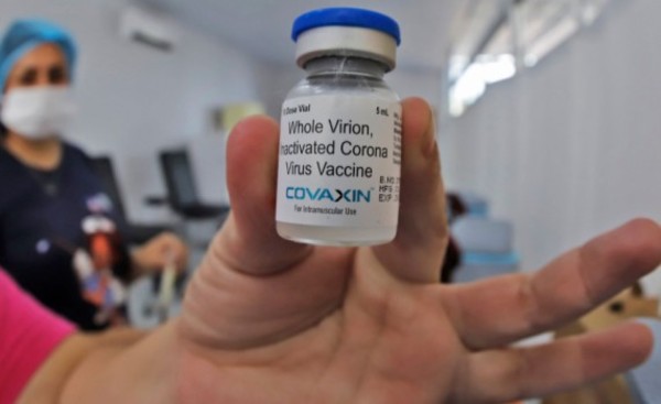 De vacunar a muertos al robo de frasco de vacuna anticovid-19