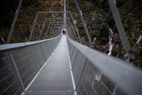 El puente peatonal más largo del mundo está en Portugal