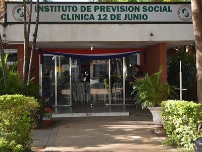 No hay agendados en vacunatorios del IPS · Radio Monumental 1080 AM