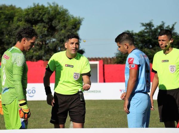 Árbitros para la Intermedia - Fútbol de Ascenso de Paraguay - ABC Color