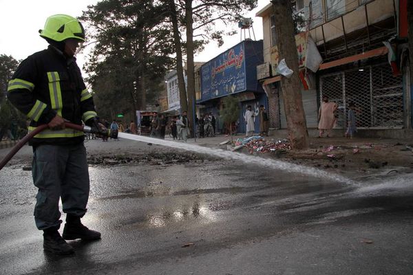 Afganistán: 25 muertos y 60 heridos en atentado - Mundo - ABC Color