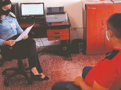 Papá fue a pedir que su hijo lleve su apellido