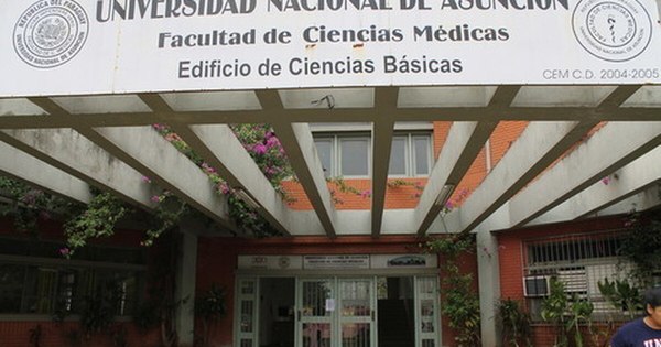 La Nación / Facultad de Medicina UNA repudia vacunación VIP de su personal no médico