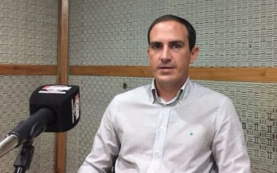 “Si la senadora Gusinky se vacunó desconociendo protocolo, debería perder la investidura” - Megacadena — Últimas Noticias de Paraguay