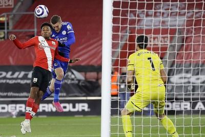El Leicester encalla ante el Southampton a pesar de su superioridad - Fútbol - ABC Color