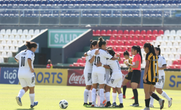 Diario HOY | Se inaugura el ciclo femenino con goleada de Libertad-Limpeño