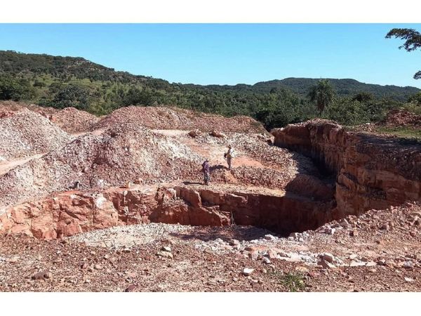 Intervienen cinco canteras irregulares en Piribebuy