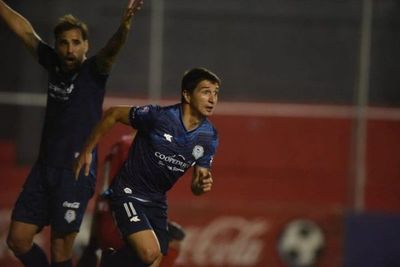 Guaireña supera a Nacional en la Visera