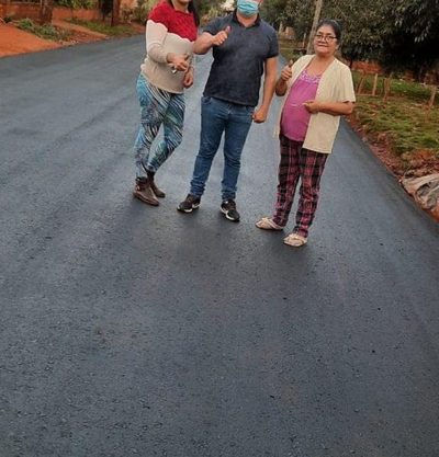 Aceleran obras de asfaltado en varias callesy avenidas del centro urbano de Minga Porã – Diario TNPRESS