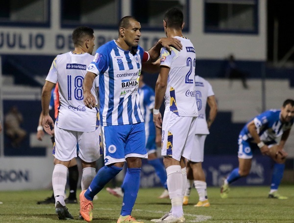 El Globo Itaugueño supera al Sportivo Luqueño por la mínima diferencia