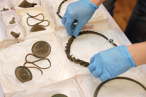 Reliquias y joyas: se encuentra un tesoro de más de 2.500 años