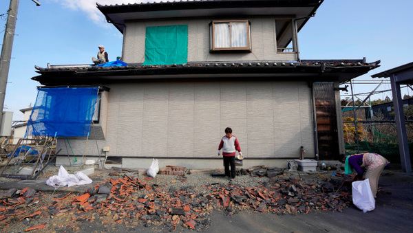 Terremoto en la costa norte de Japón provoca retrasos en los trenes y paralización de la refinería | El Independiente