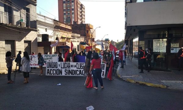 1° de Mayo: exigen trabajo digno, salud y vacunas para todos