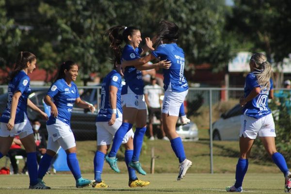 Gran arranque del Torneo Apertura Femenino | OnLivePy