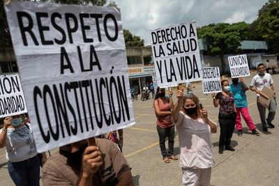 Trabajadores venezolanos piden salarios "dignos" y vacunación contra la covid - MarketData