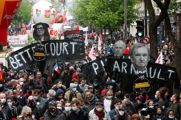Más de 100 mil personas marchan por el Día del Trabajador en Francia | Ñanduti