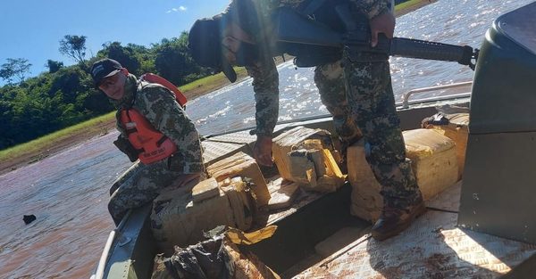 Incautan más de 300 kilos de marihuana en puerto Marangatú