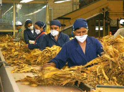 Unión Industrial Paraguaya expresa su apoyo a tabacaleras tras informe de Cadep - ADN Digital