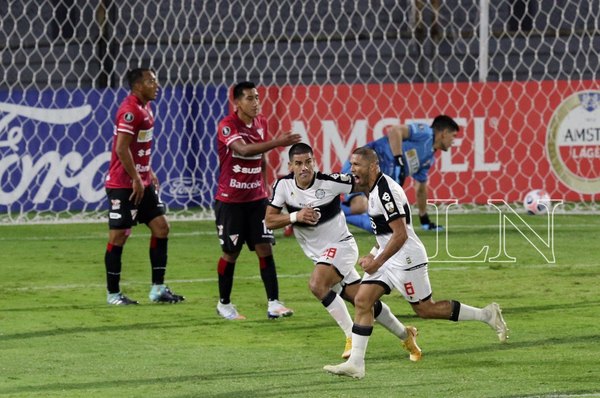 Versus / Richard Ortiz encabeza el equipo ideal de la Libertadores