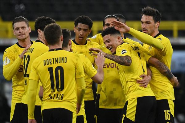 Dortmund golea para pasar a final de Copa - Fútbol - ABC Color