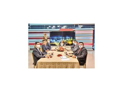 Mina en casa llega los domingos con variedad de invitados