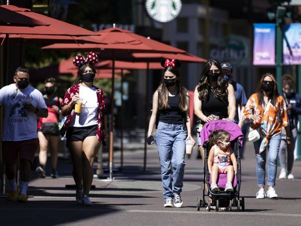Varios países elaboran programas piloto para reaperturas pos-Covid